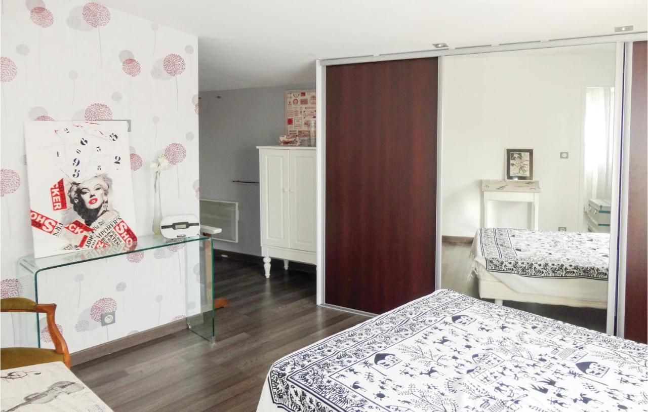 Awesome Apartment In Sauvian With Wifi 외부 사진